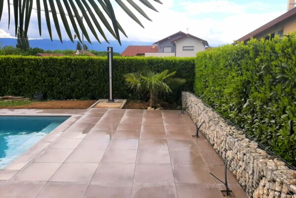 Aménagement piscine et terrasse en haute-savoie 74